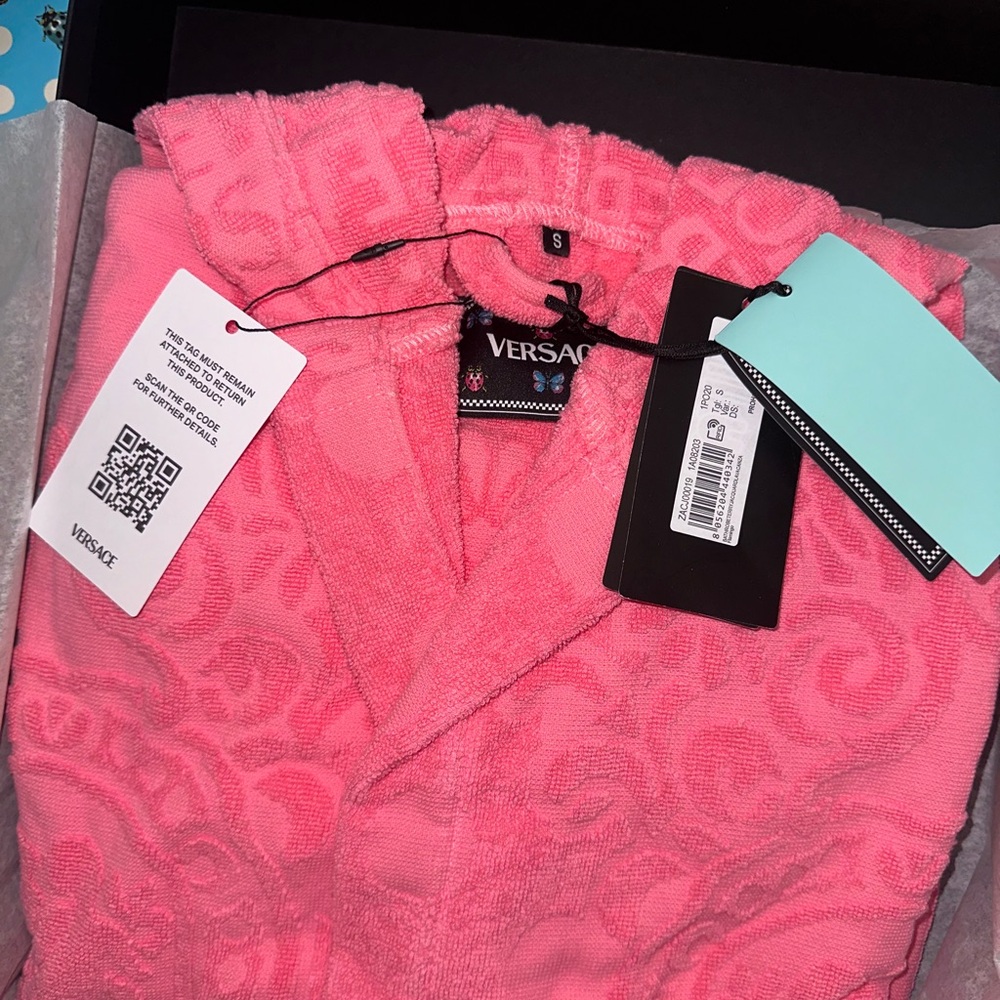 Versace Pink Robe - Picture 2 of 4